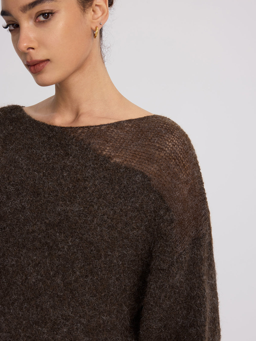 Transparenter Mohair-Strickpullover mit Einsätzen