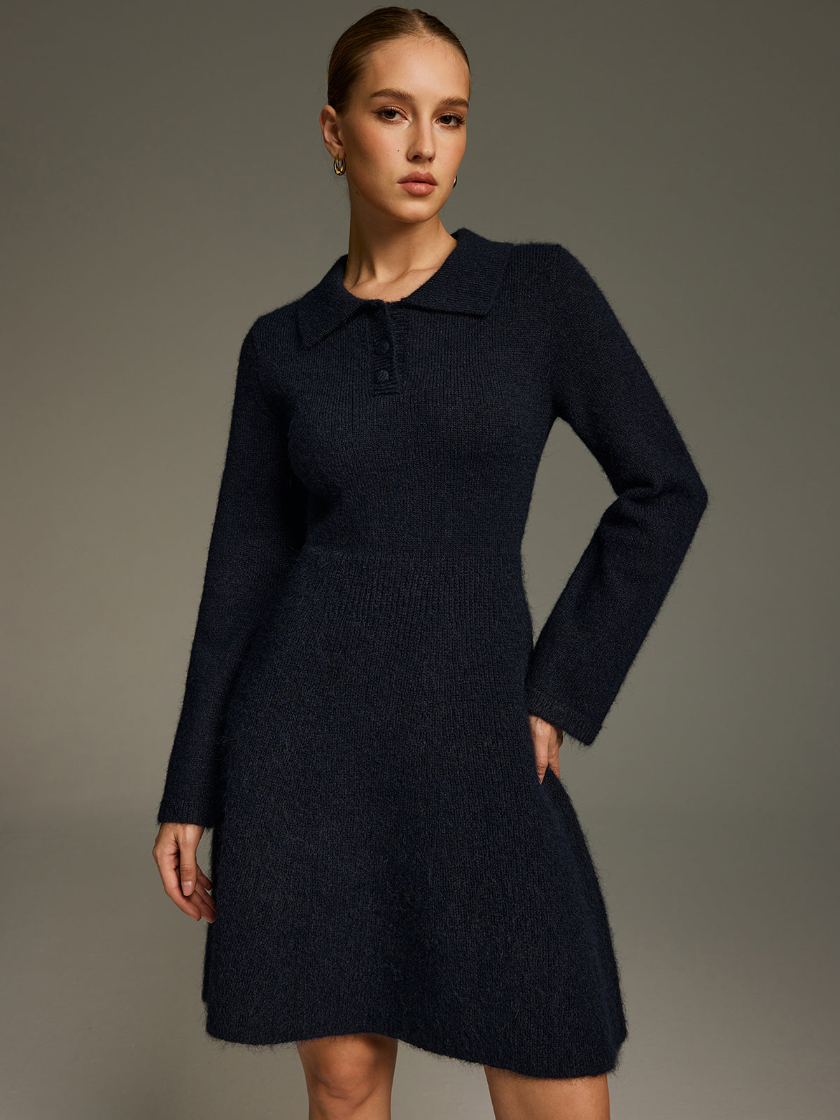 Mini-robe en maille mélangée de laine à col polo