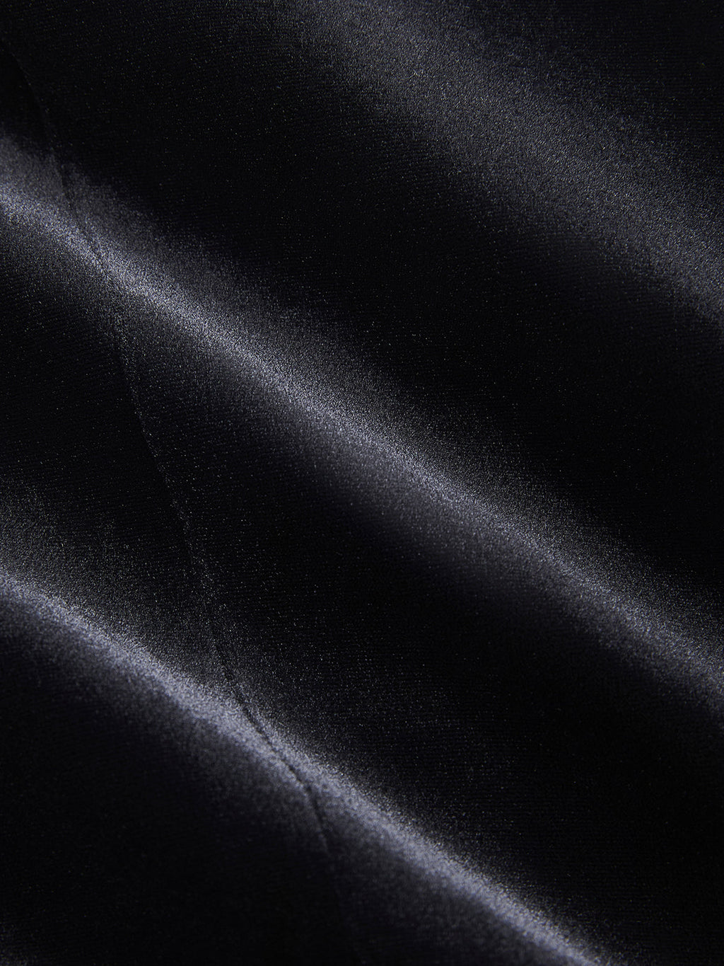 Veste courte en velours avec empiècement col satin
