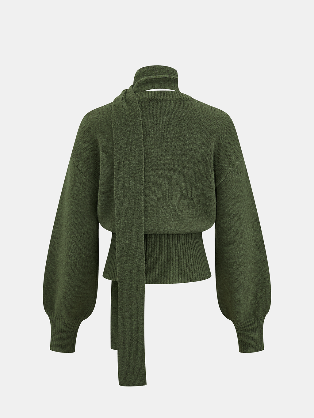 Pull en maille à taille cintrée avec écharpe