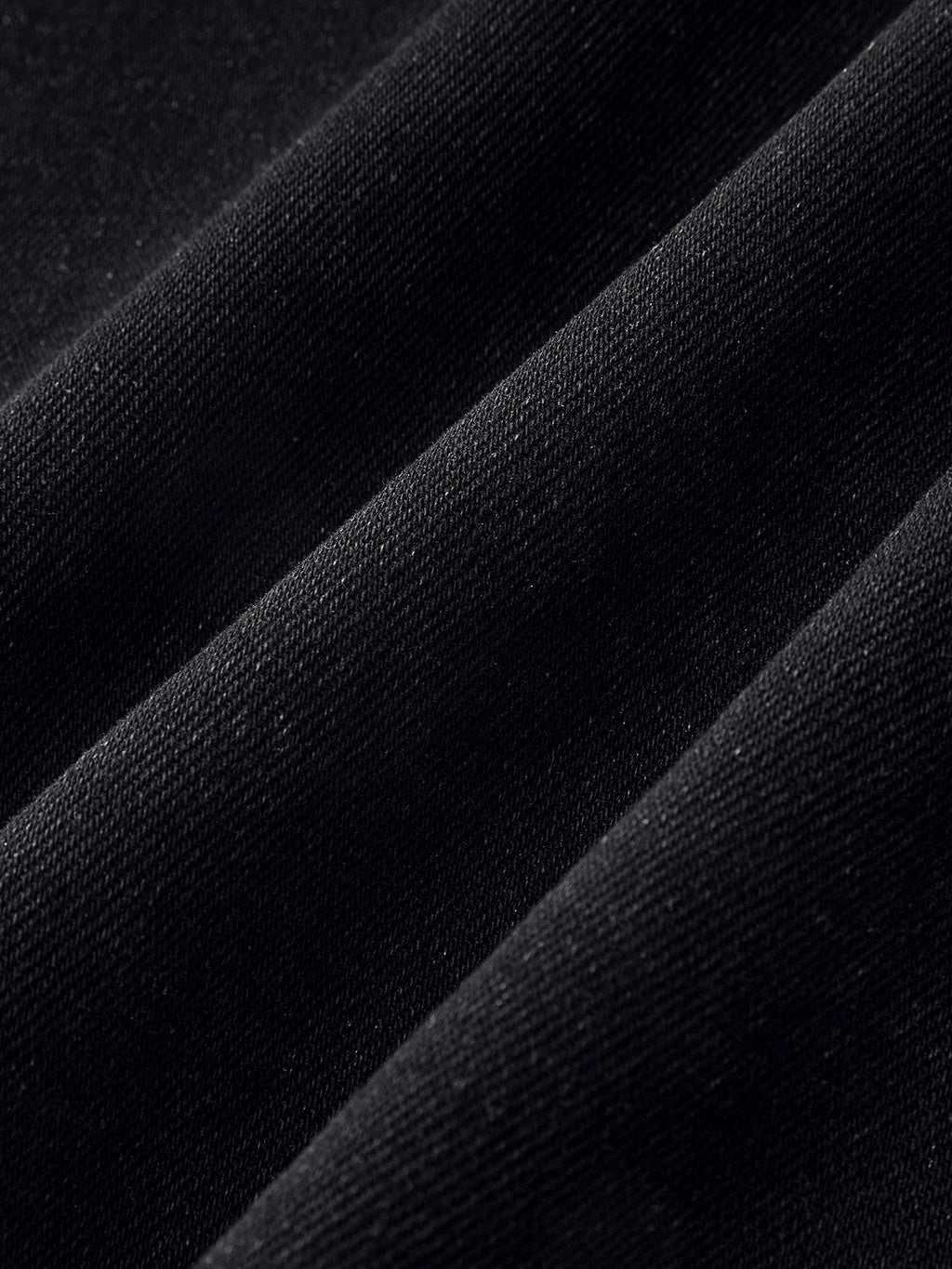 Jean large avec boutons métalliques