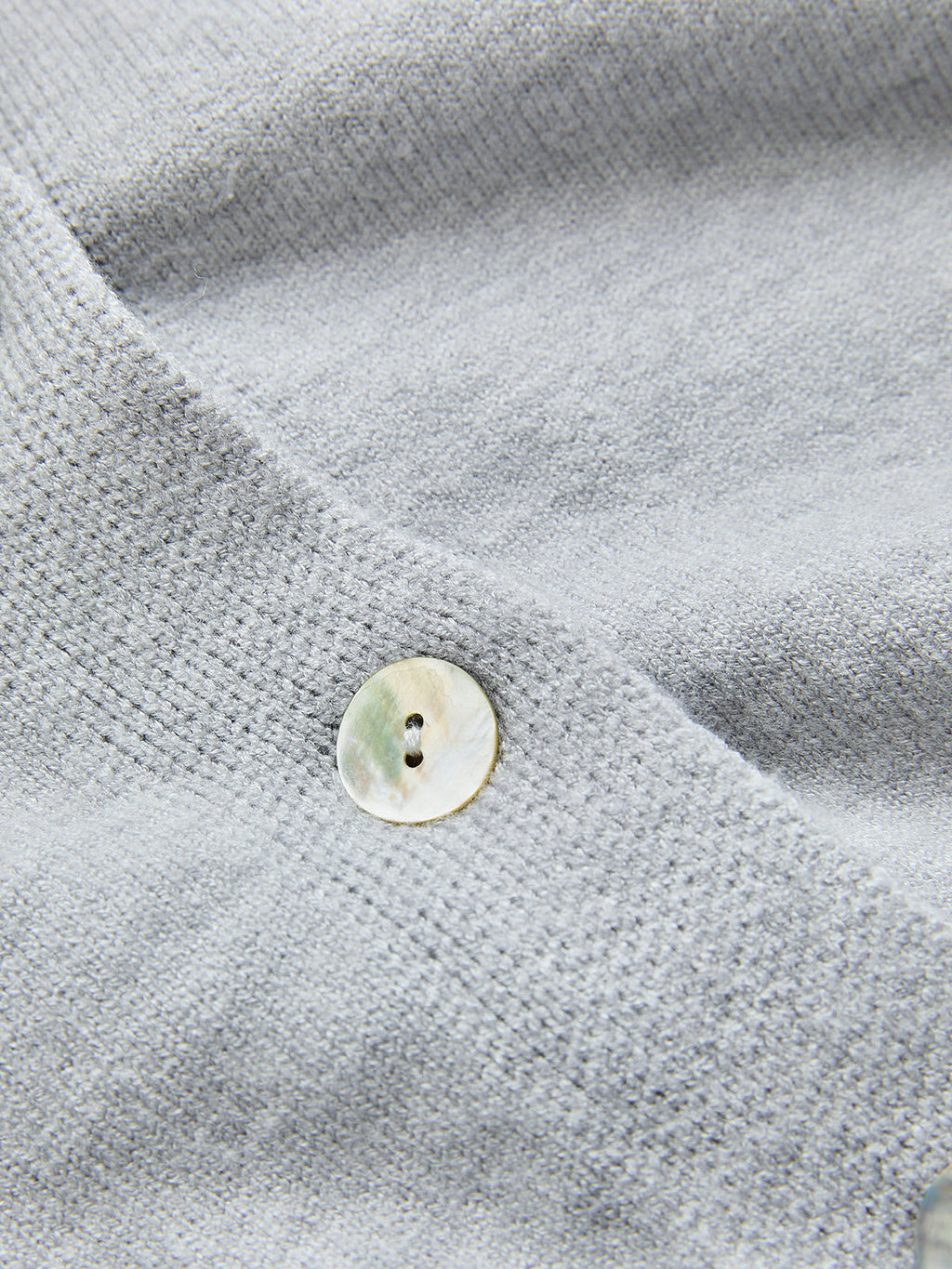 Cardigan en maille à col contrastant et détails à carreaux