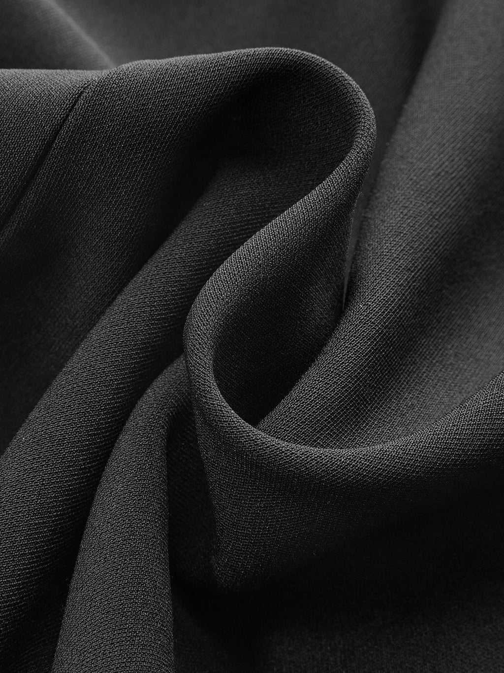 Mini-robe trapèze en mousseline de soie transparente avec empiècements