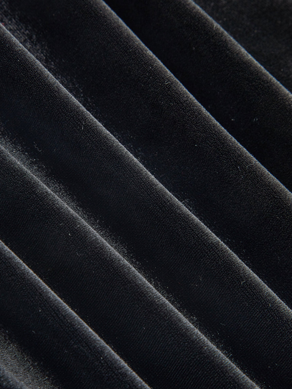 Body aus gerafftem Samt mit transparenten Mesh-Einsätzen