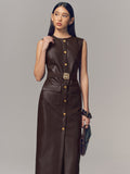 Gürtel-Maxikleid aus Kunstleder mit Metallknöpfen, ärmellos
