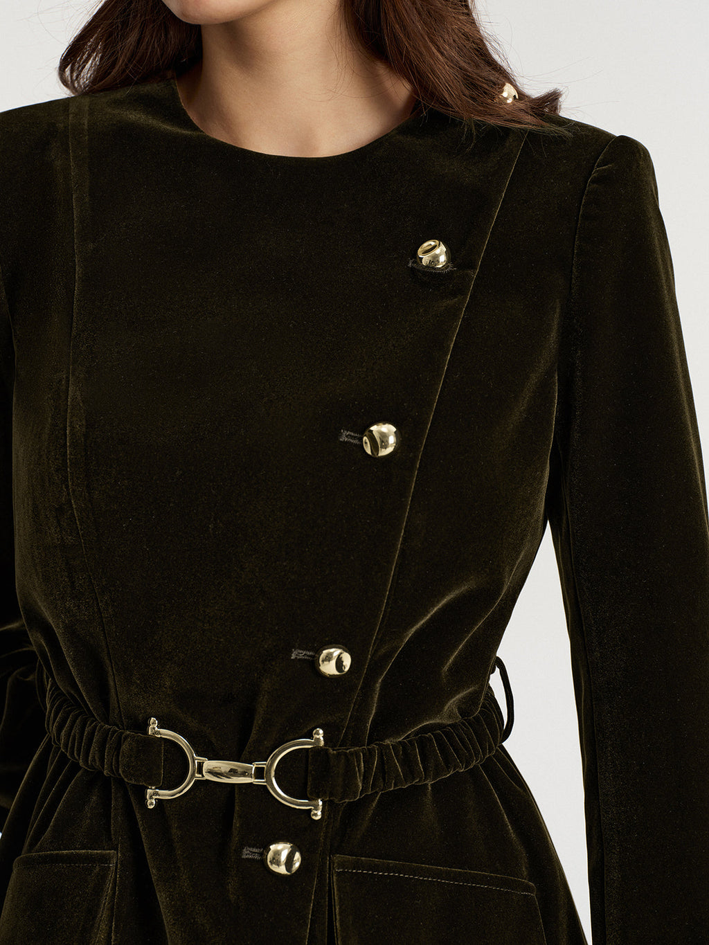 Long blazer asymétrique en velours boutonné avec ceinture