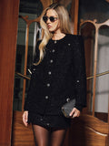 Ensemble blazer et mini-jupe en tweed orné de sequins