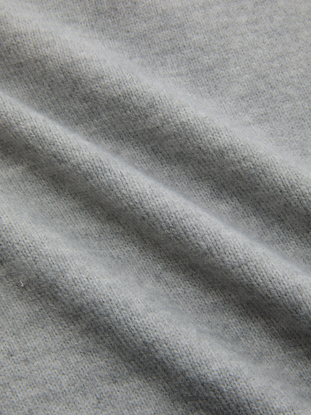 Stricktop mit Kontrastkragen und Ellenbogenärmeln