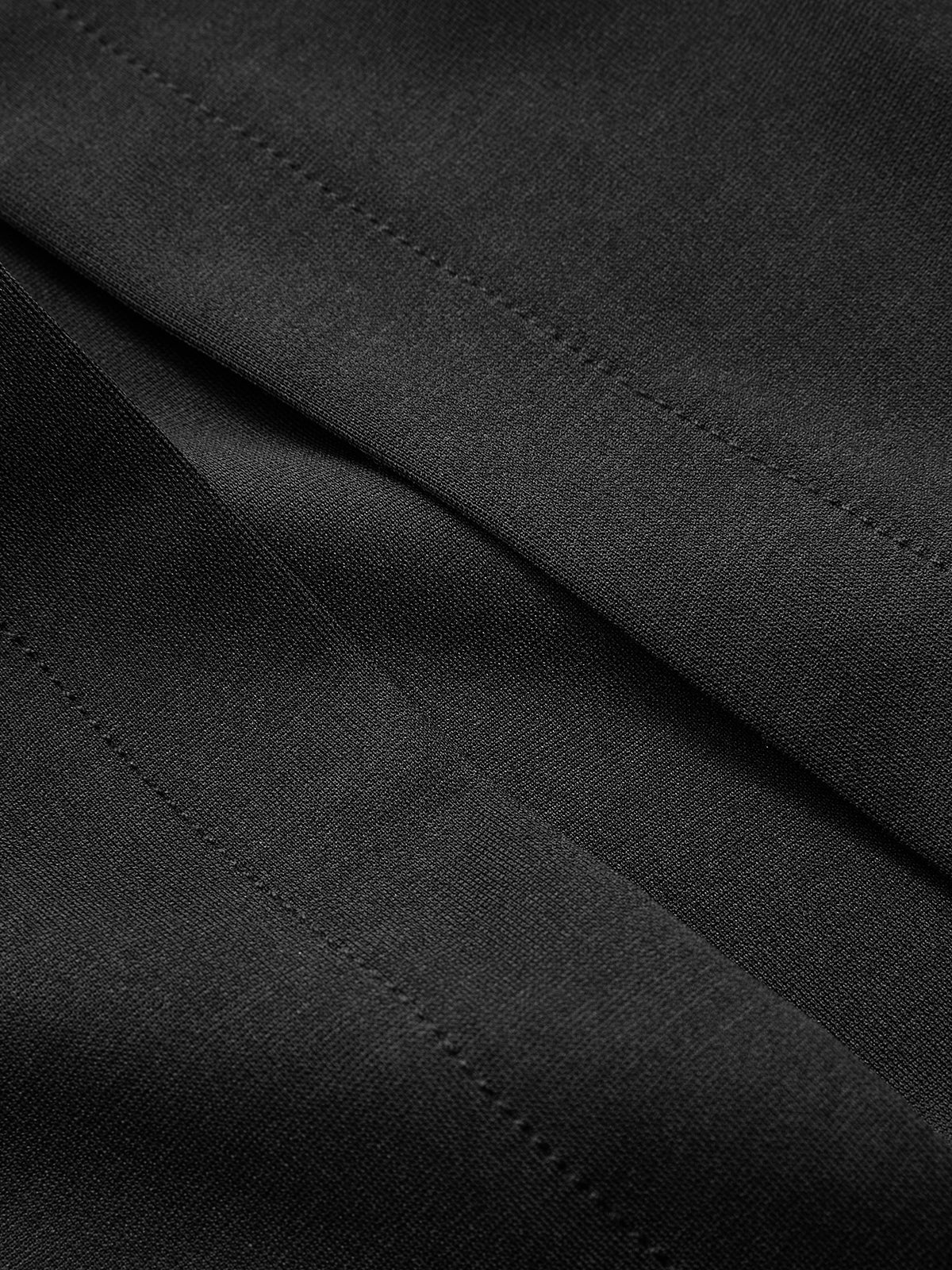 Robe midi sans manches fendue et détail métallique