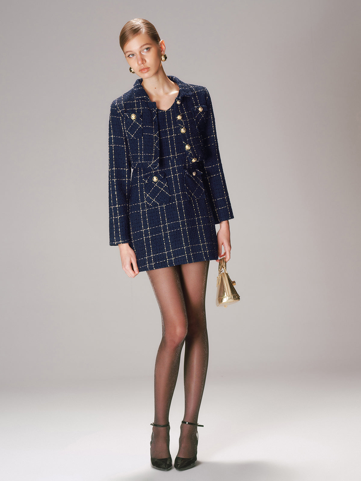 Ensemble veste courte en tweed et mini-robe