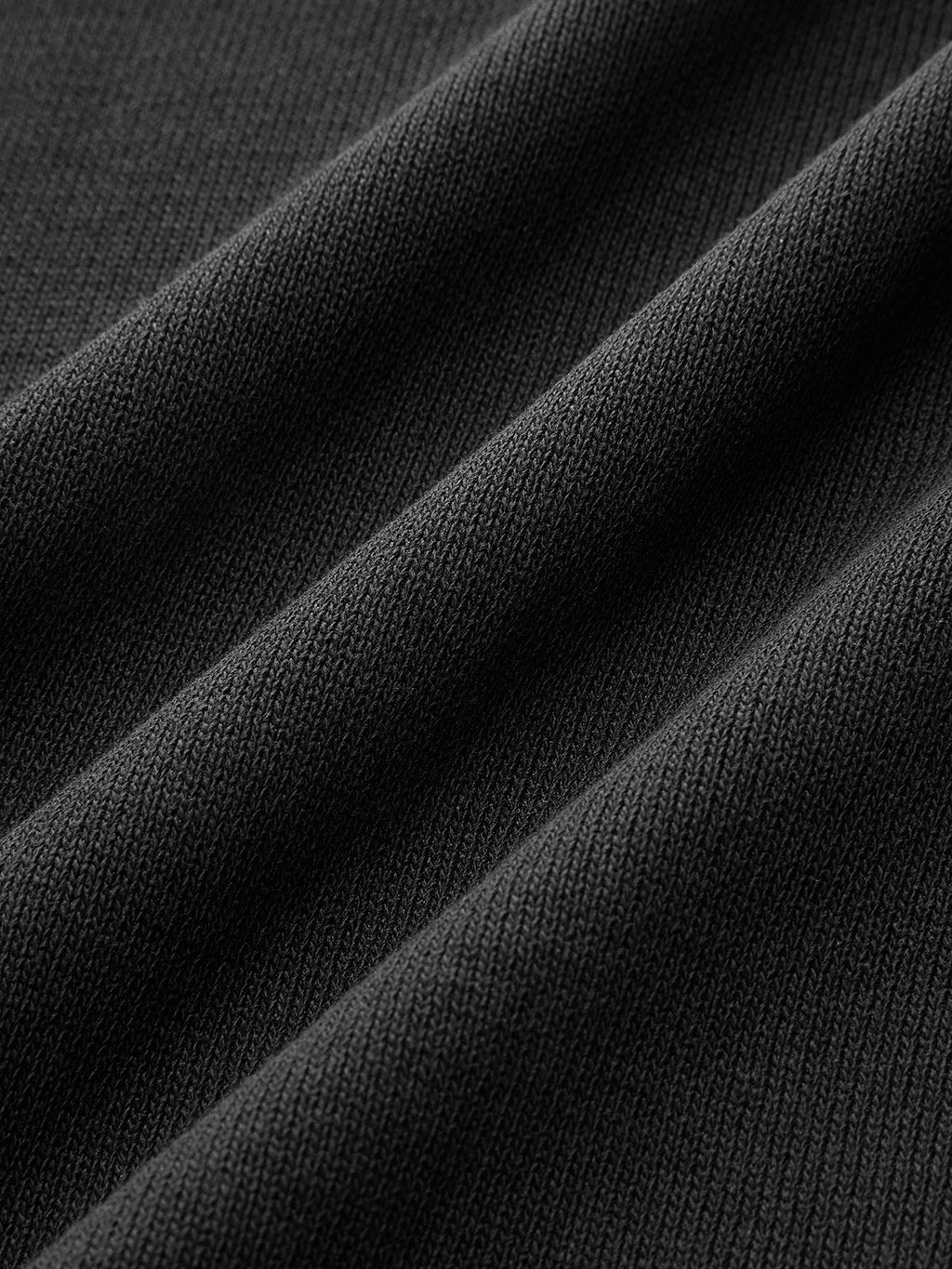 Top asymétrique à manches courtes et empiècement en dentelle