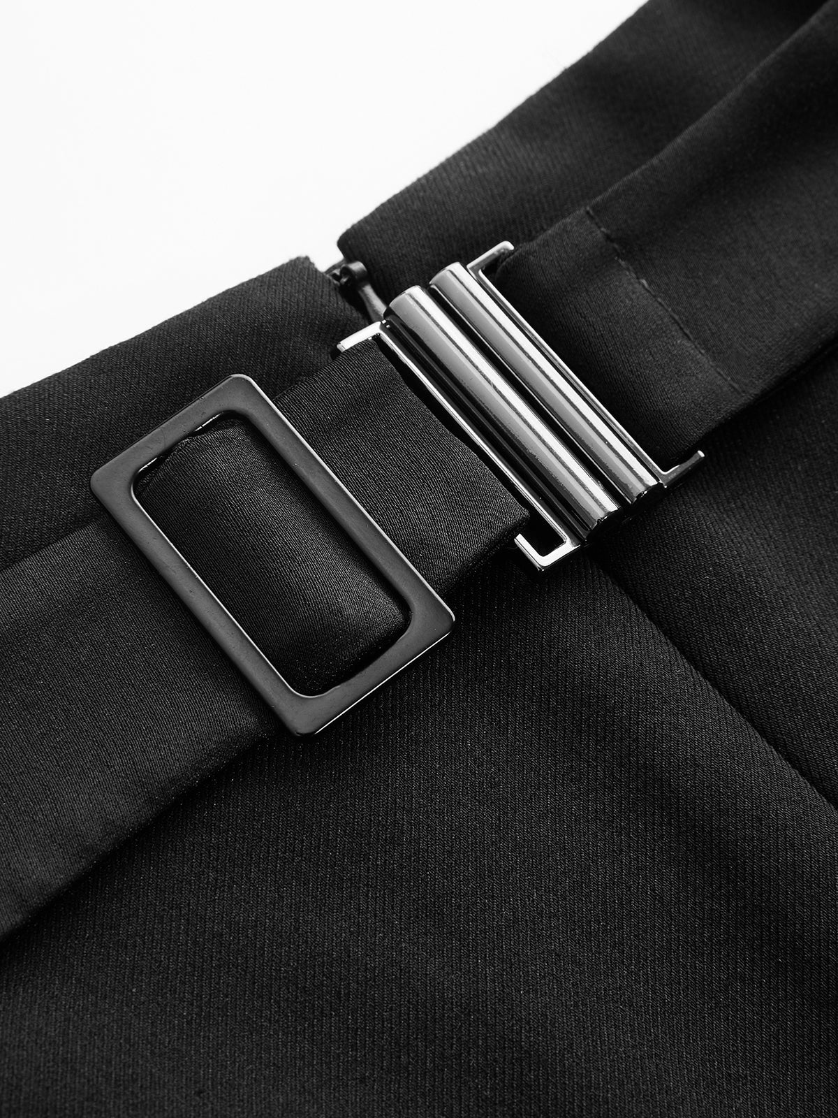Pleated Waistband Tailored Shorts