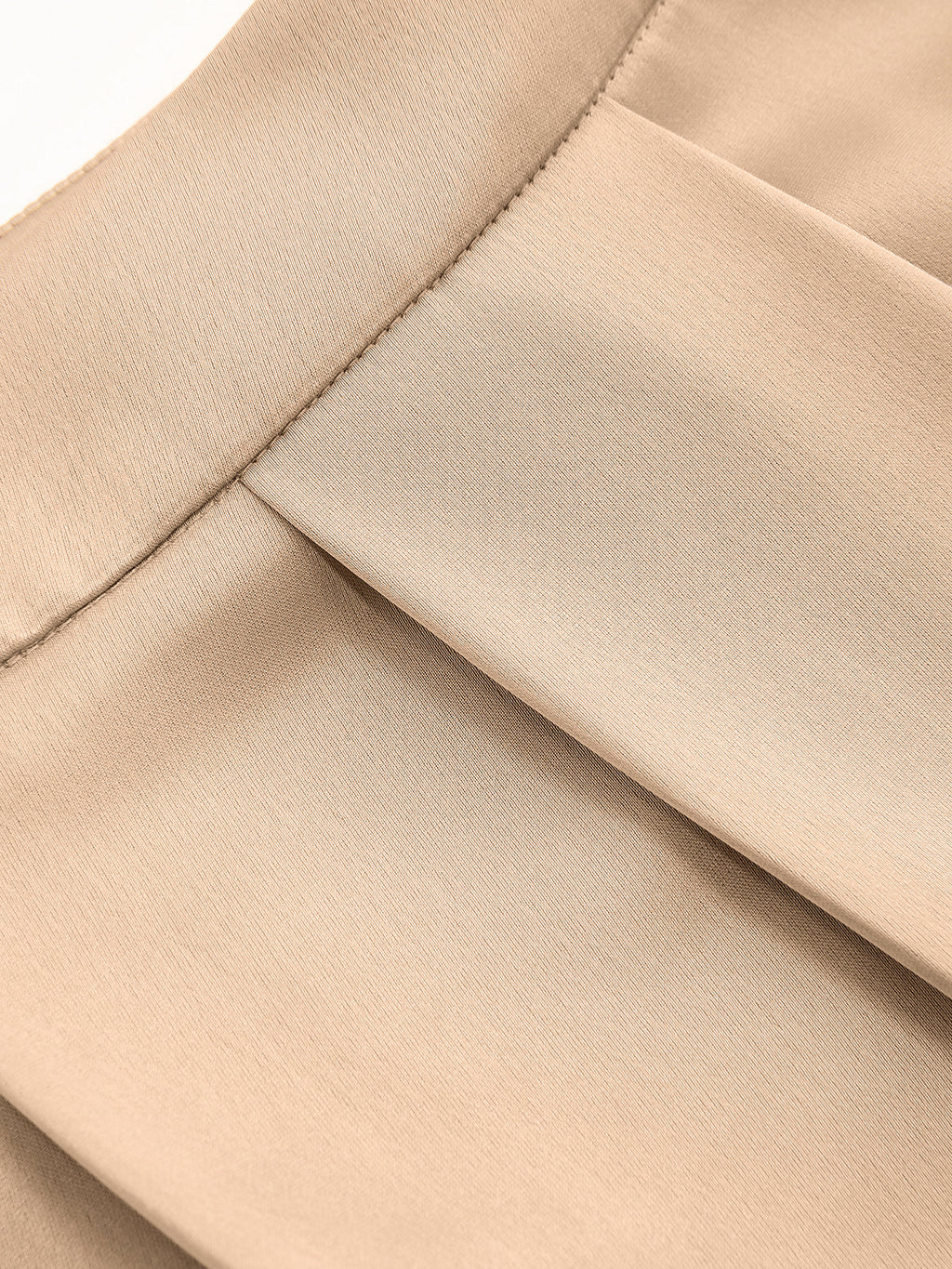 Mid-Waist Satin Plissée Ballonhose