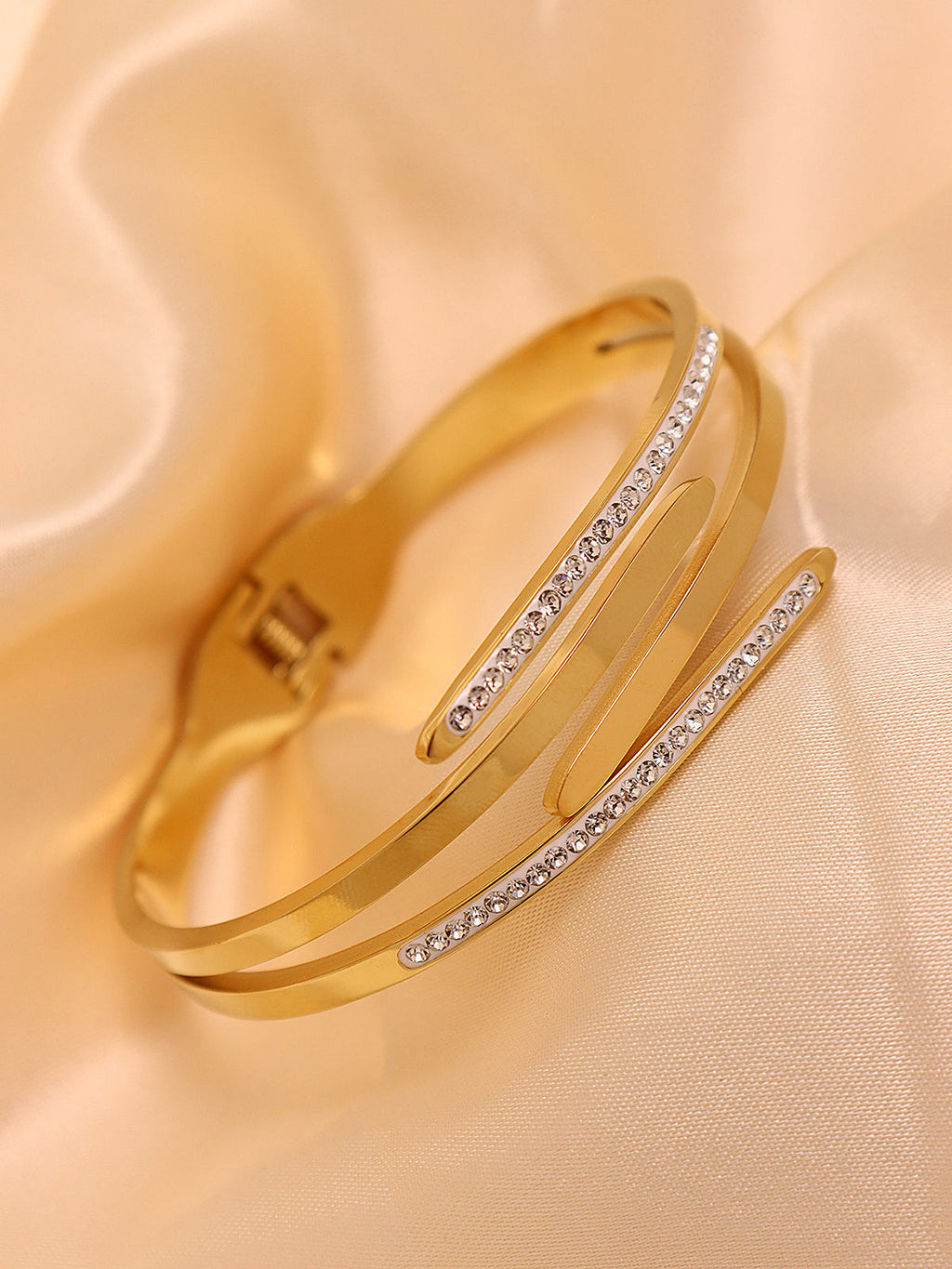 Bracelet manchette multicouche à zircon