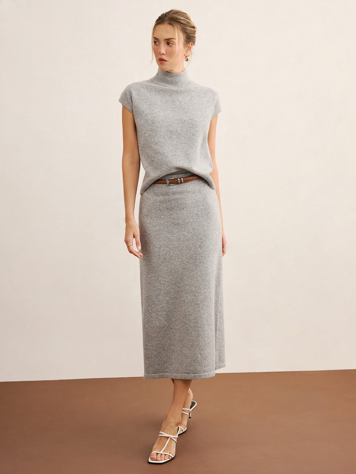 Stricktop mit Stehkragen und Midirock-Set ohne Gürtel