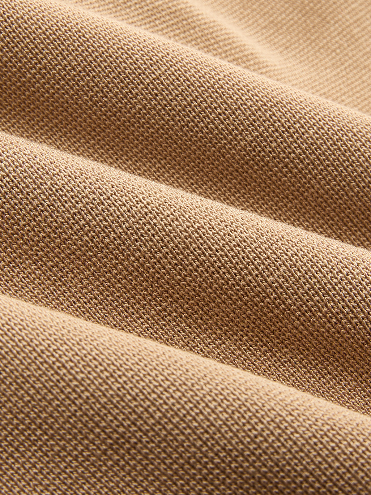 Stricktop mit V-Ausschnitt & Plissierter Rock im Set
