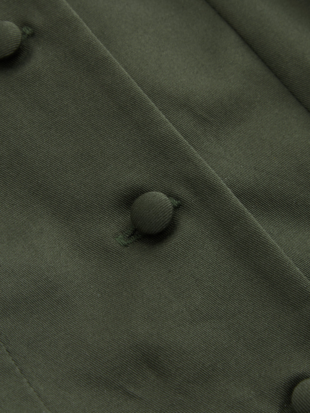 Ensemble haut péplum à manches plissées et short