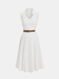 Robe plissée sans manches ceinturée à col