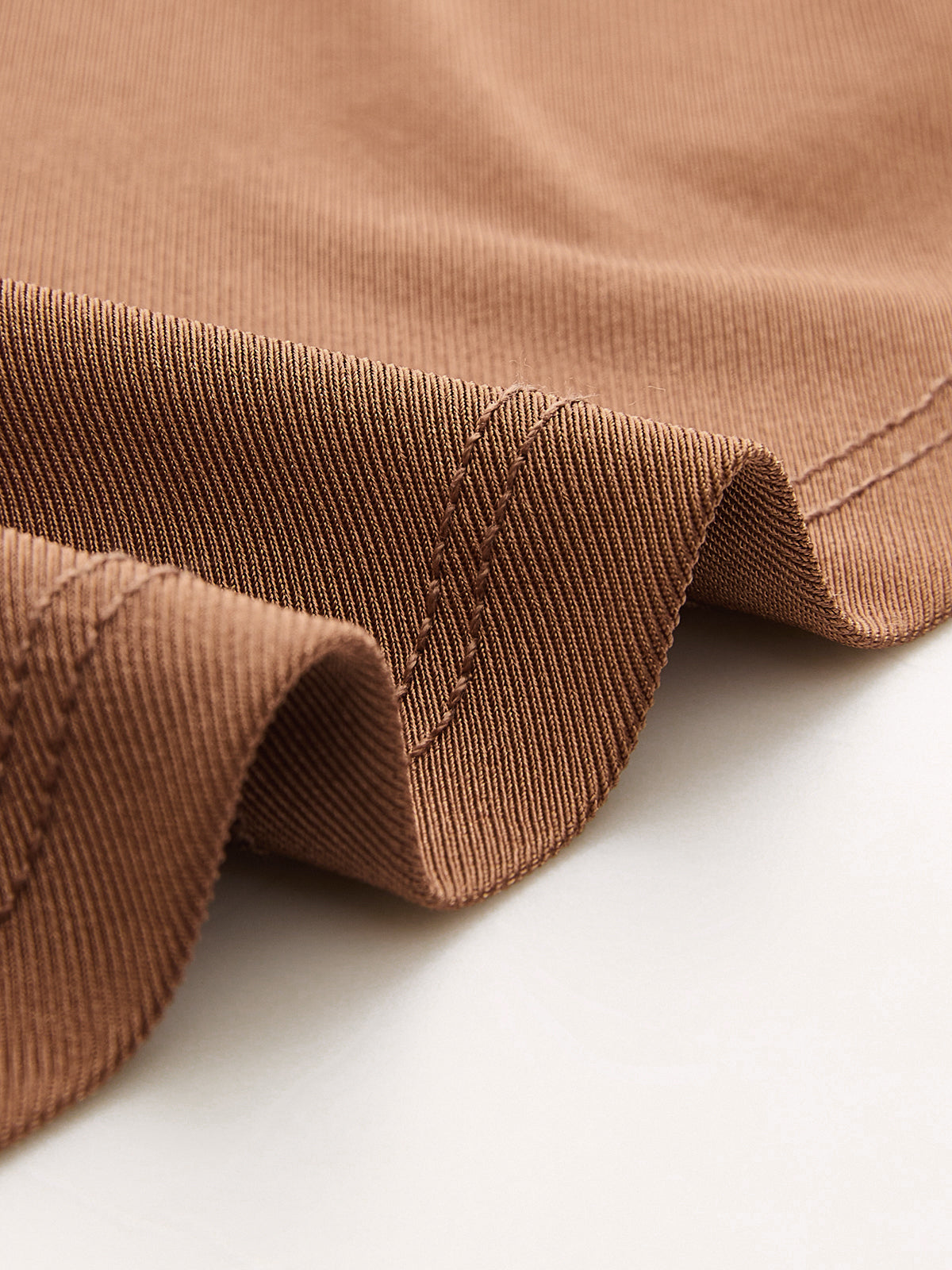Body en maille fine asymétrique à manches cape