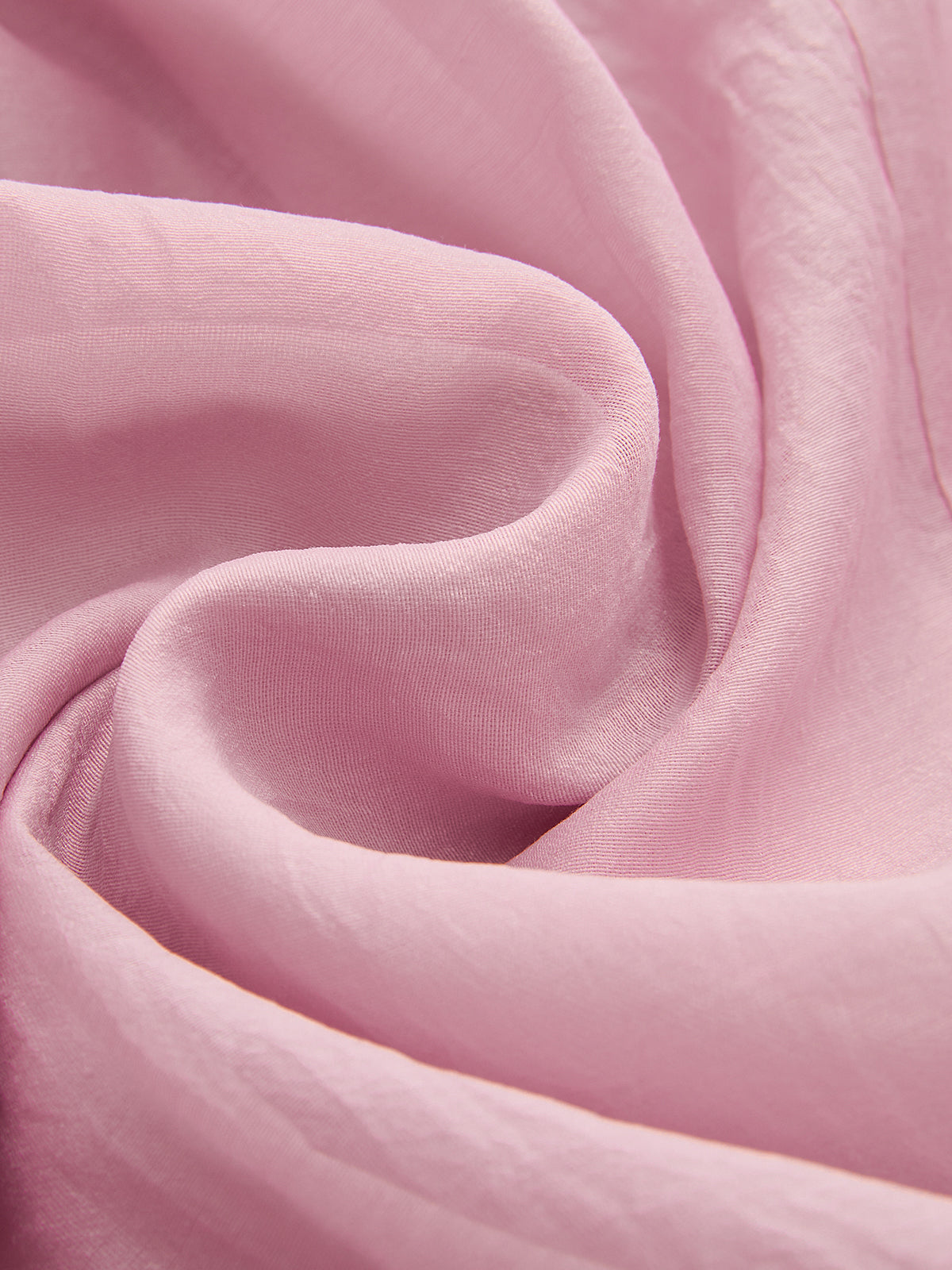 Robe midi froncée à la taille et manches courtes