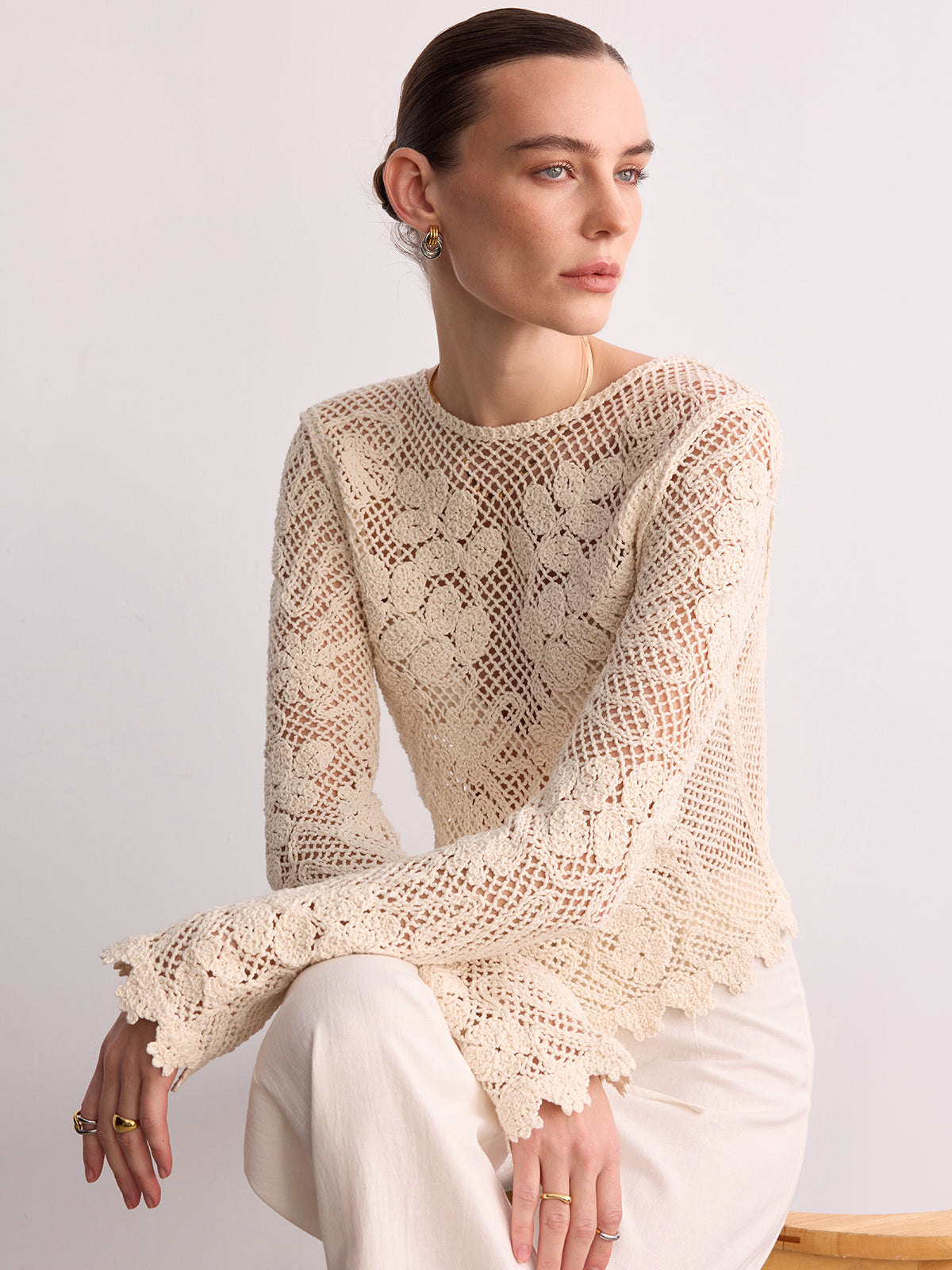 Haut en maille à manches longues et dentelle au crochet