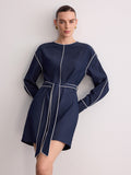 Gürtel-Minikleid mit Kontrastpaspel und langen Ärmeln