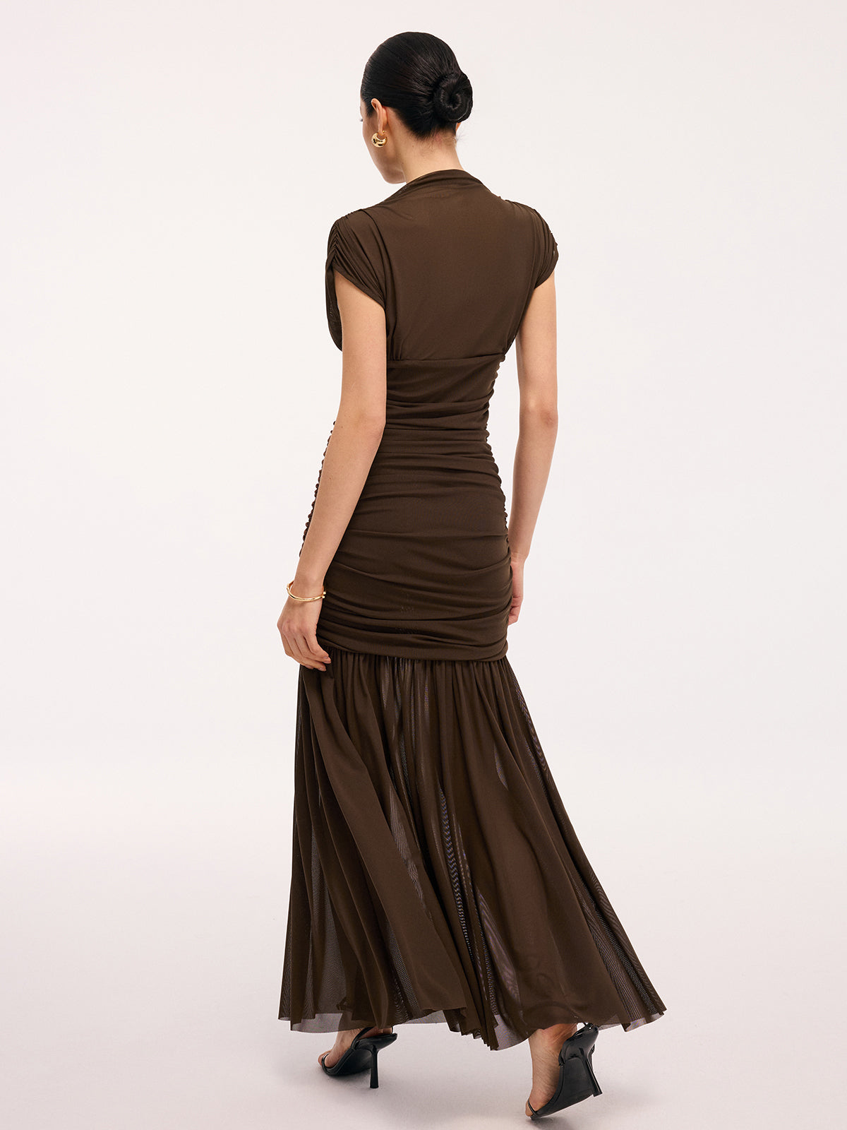 Halbtransparente geraffte Maxi-Kleid mit Kappenärmeln aus Mesh