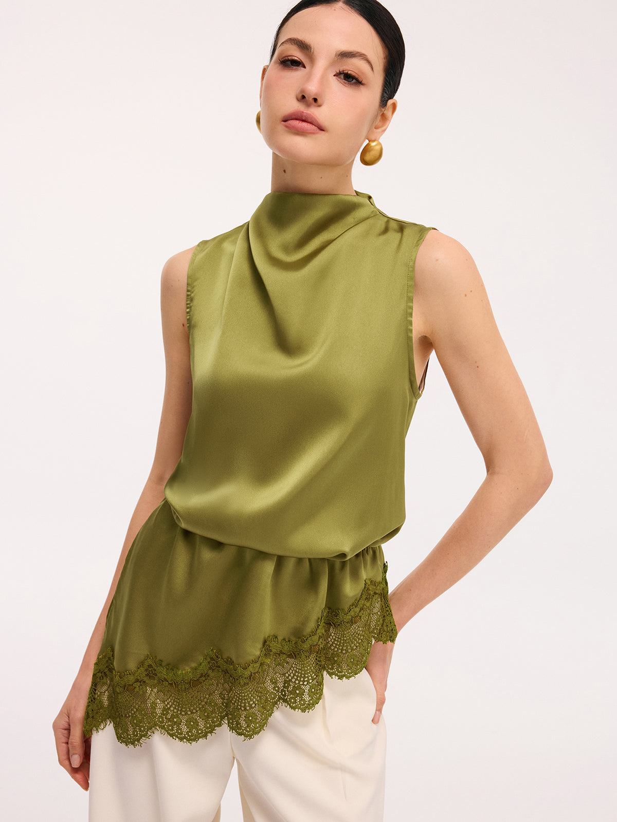 Satin-Tanktop mit Spitzenbesatz