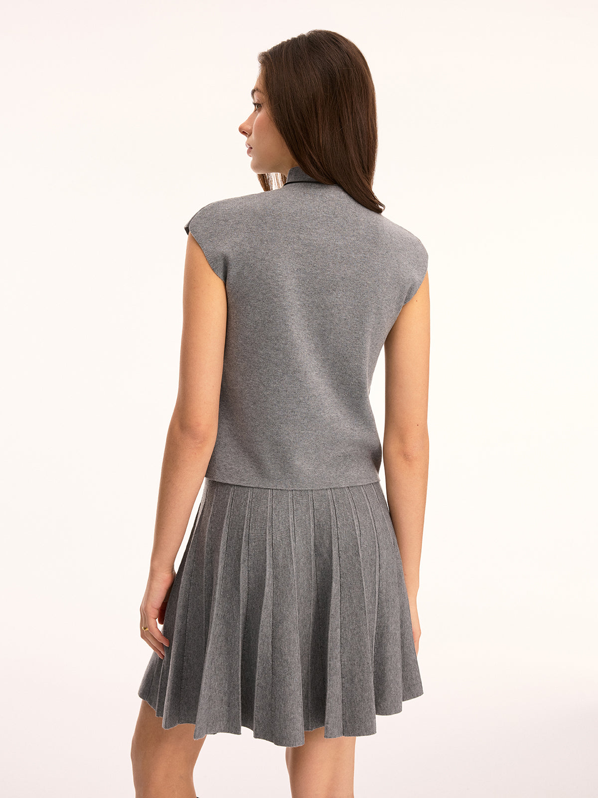 Ensemble top à col montant et mini-jupe en mélange de laine
