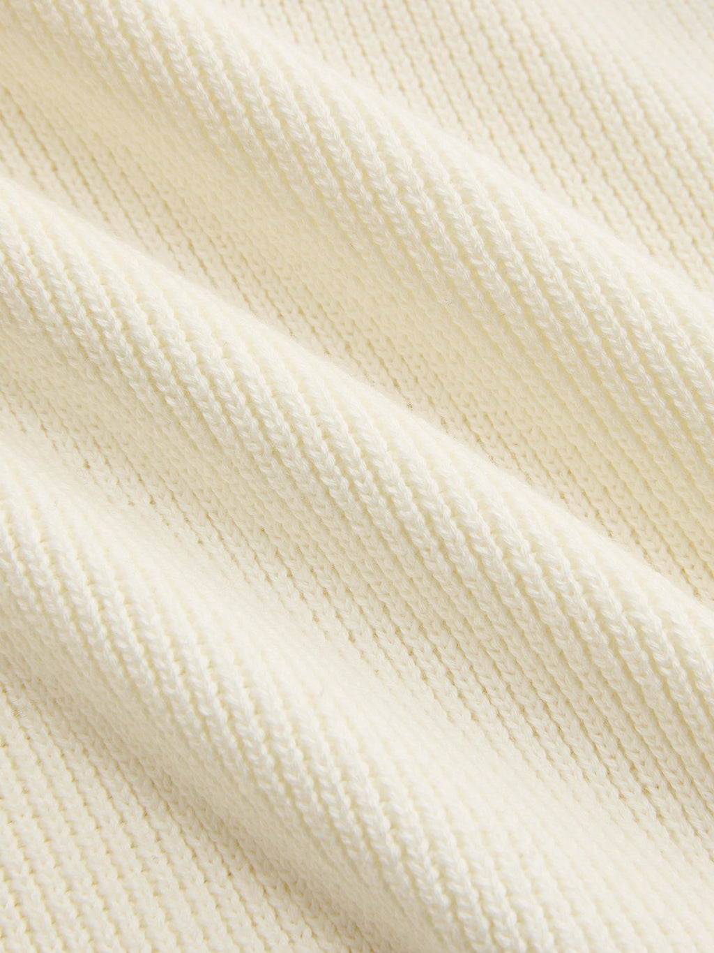 Ärmelloses Bodycon-Strickkleid mit V-Ausschnitt