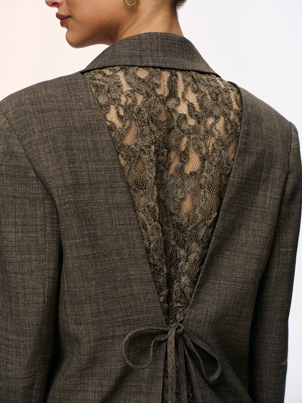 Blazer mit Schnürung hinten