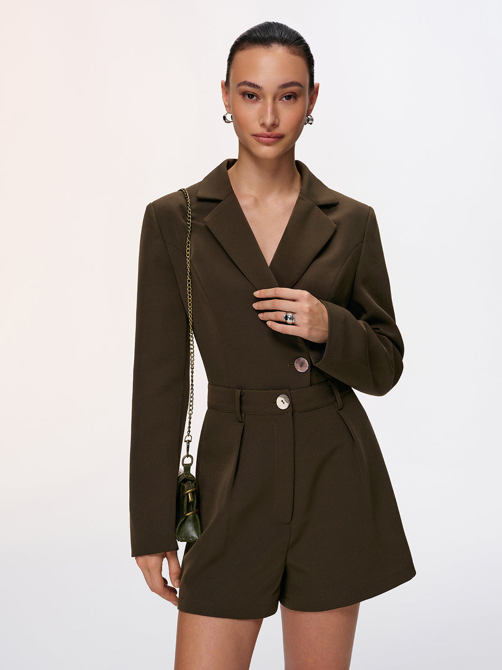 Kurzer Blazer & Falten-Shorts-Set