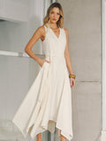 Robe longue sans manches ceinturée avec détails de poches