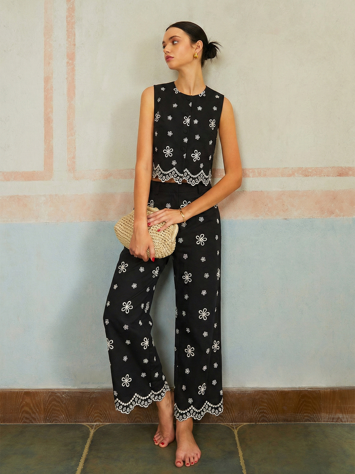Ensemble haut et pantalon en coton brodé floral