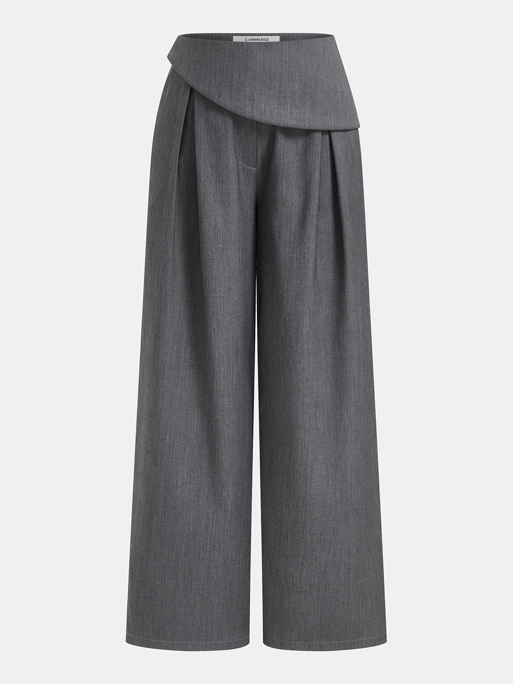 Ensemble crop top asymétrique à dos nu et pantalon