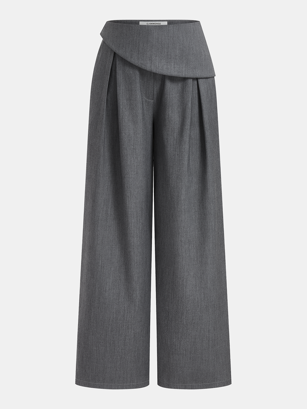 Ensemble crop top asymétrique à dos nu et pantalon
