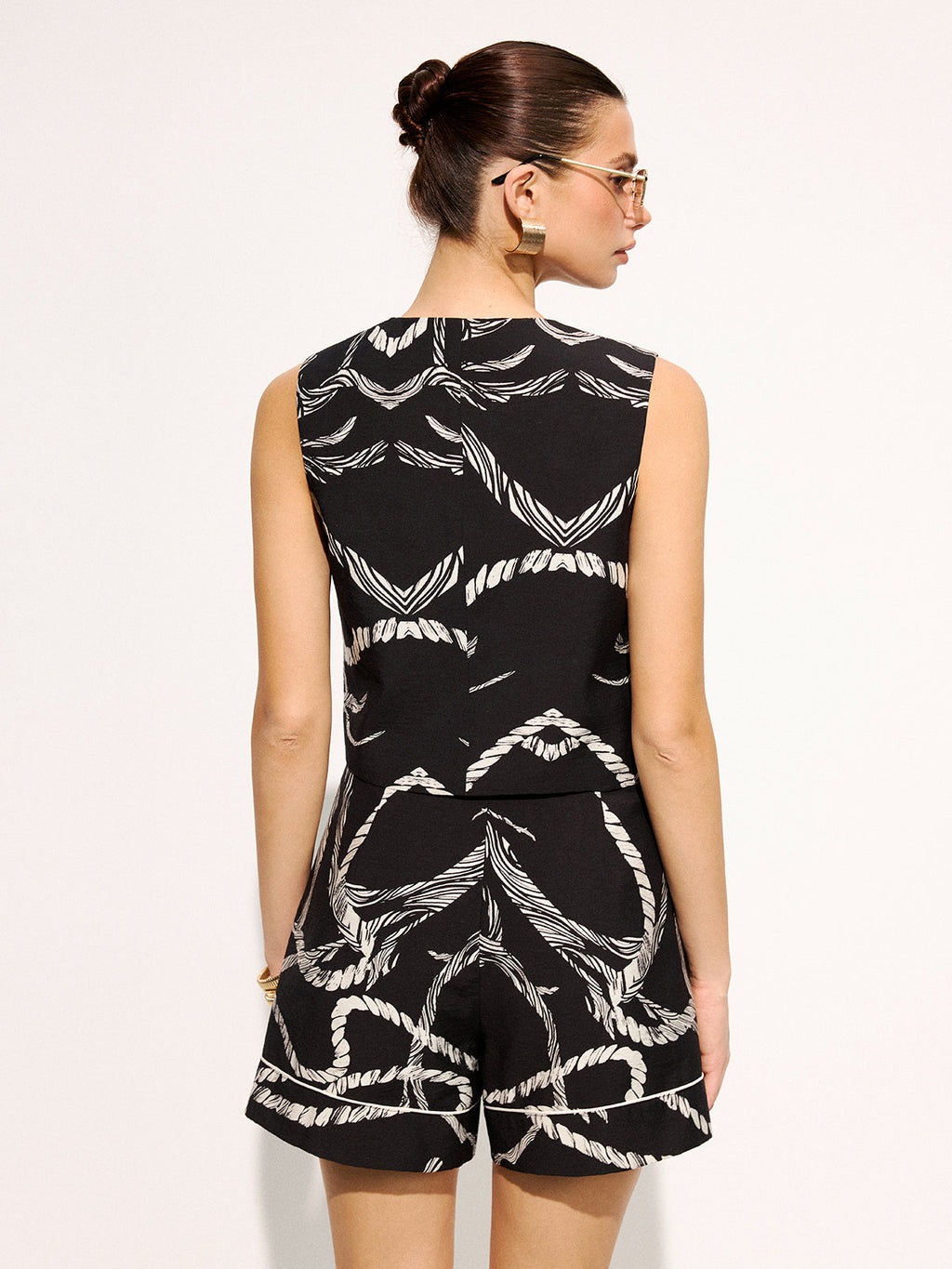 Ensemble gilet sans manches et short imprimé corde