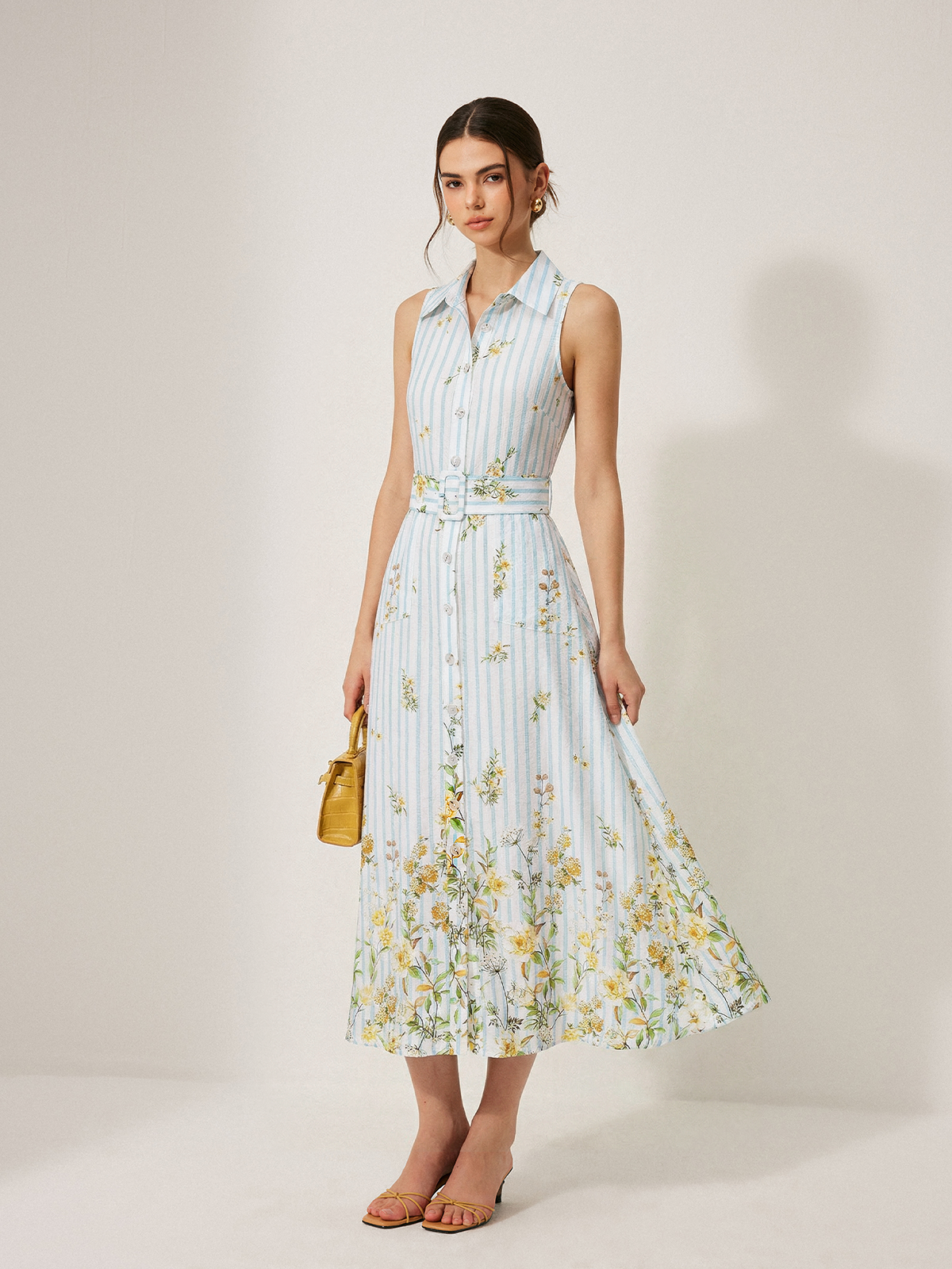 Robe midi sans manches ceinturée à rayures florales