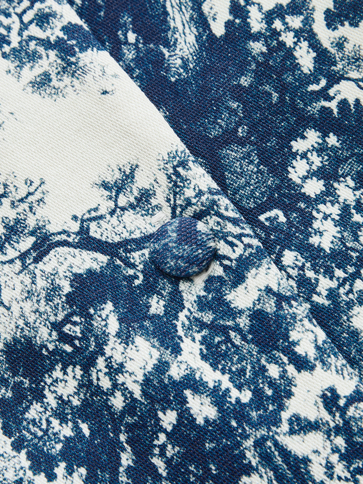 Ärmelloses Mini-Knopfkleid mit Toile-Muster
