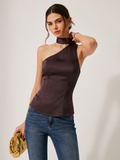 Ein-Schulter-Neckholder-Top mit figurbetonter Passform