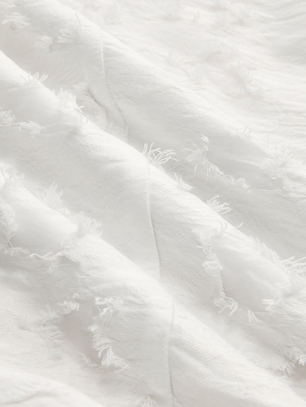 Bluse mit Froschknopf, Mandarin-Kragen und Textur