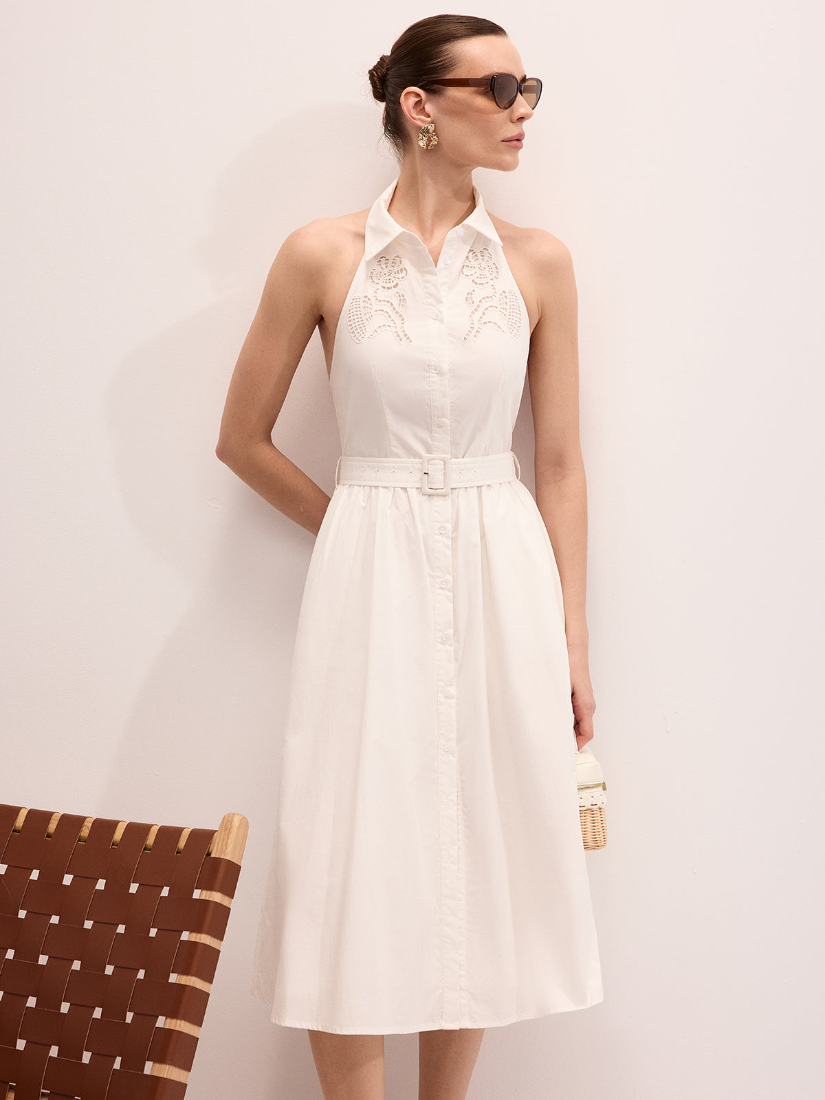 Robe longue bustier brodée en coton avec ceinture