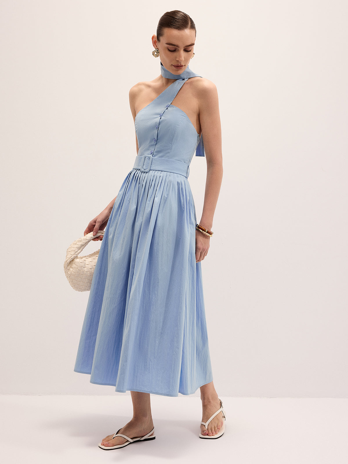 Maxikleid aus Baumwollmischung mit Neckholder und Gürtel