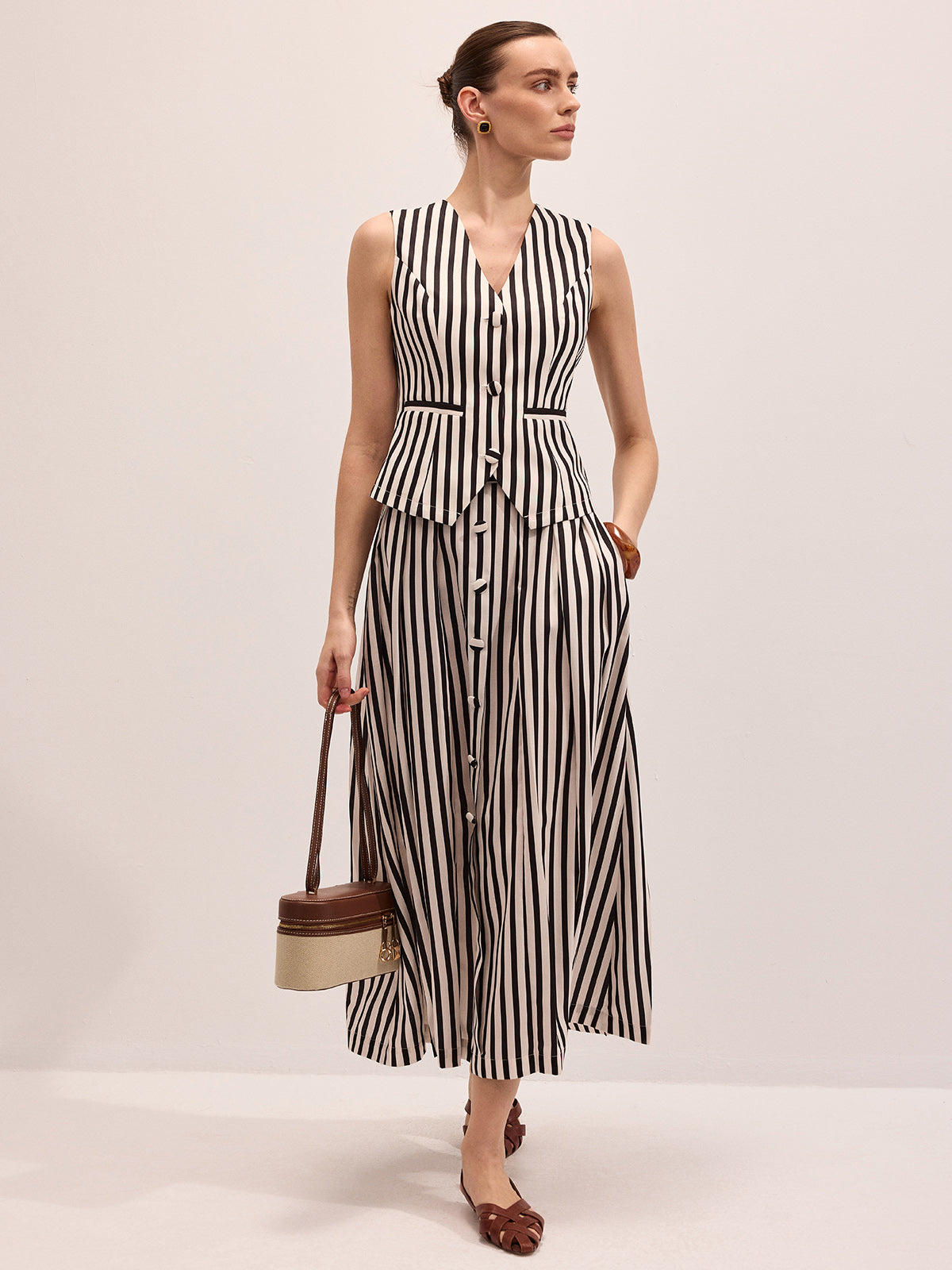 Ensemble Gilet sans manches rayé et Jupe longue