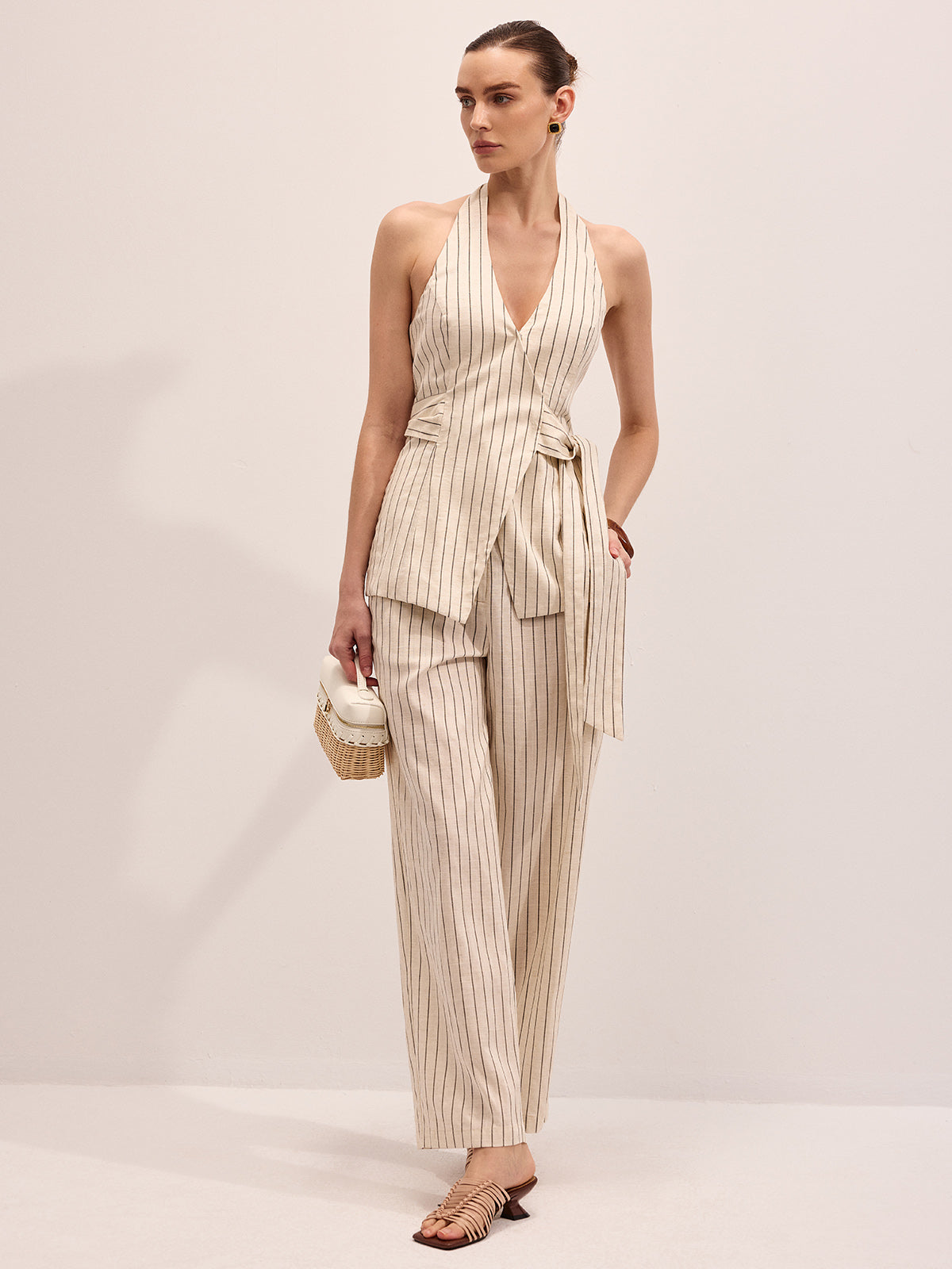 Ensemble gilet dos nu et pantalon en coton et lin rayé