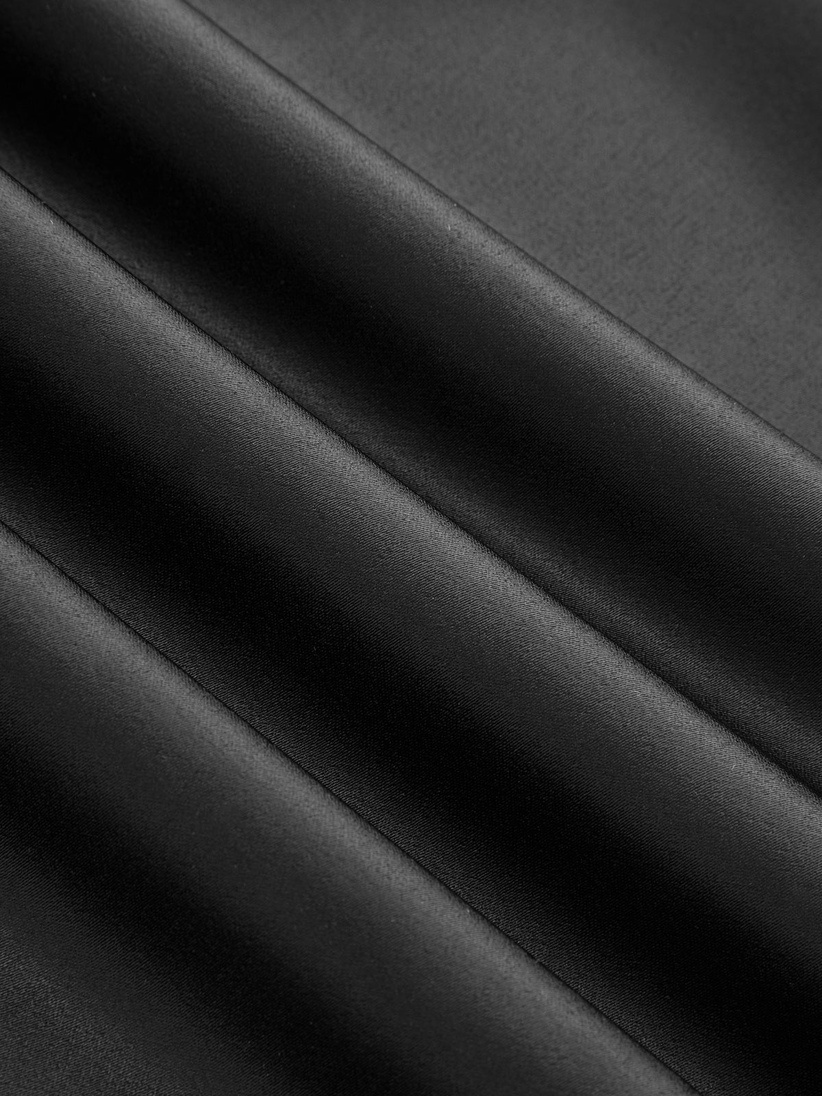 Robe midi sans manches à col en V et imprimé ondulé