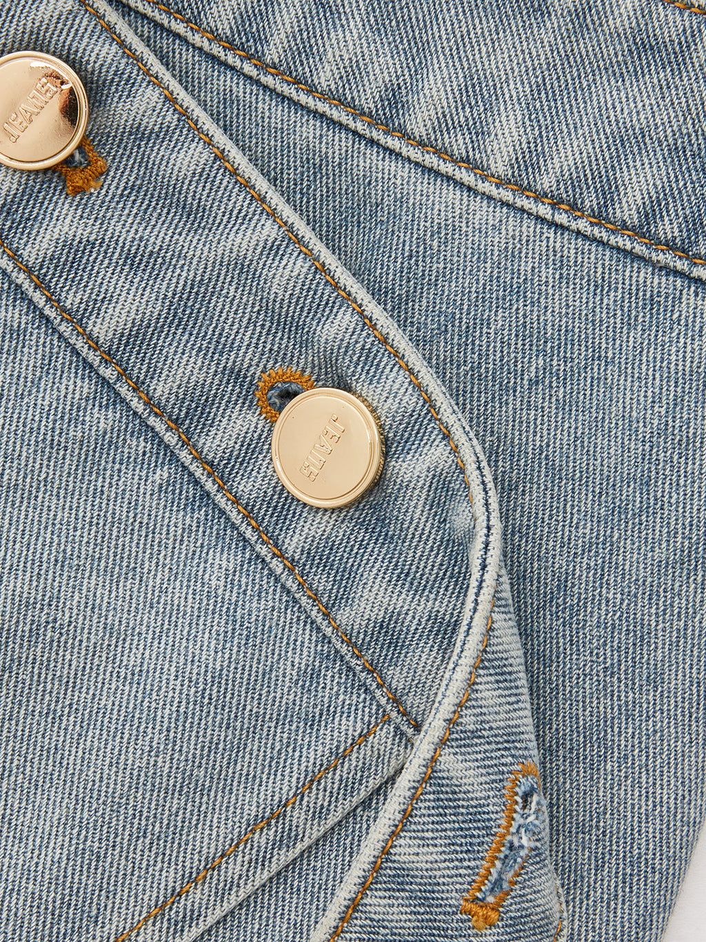 Jupe midi en jean asymétrique boutonnée portefeuille