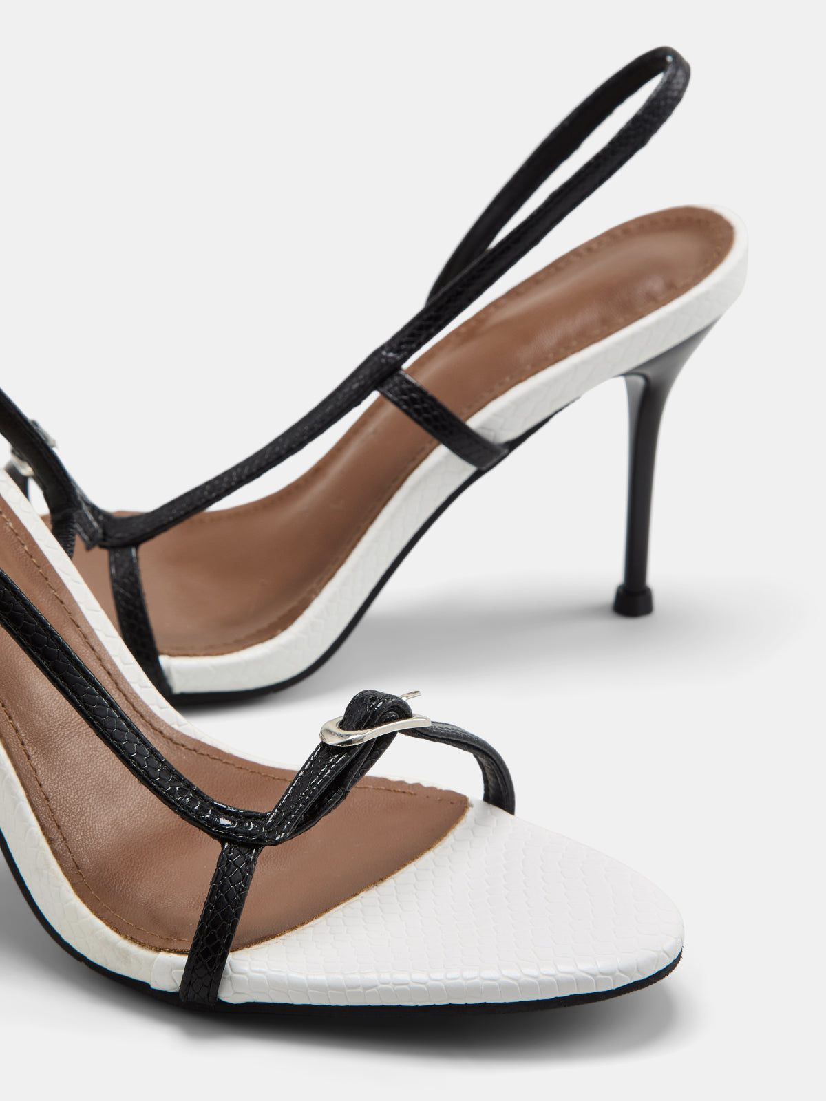 Offene Slingback-Sandaletten mit Stilettoabsatz