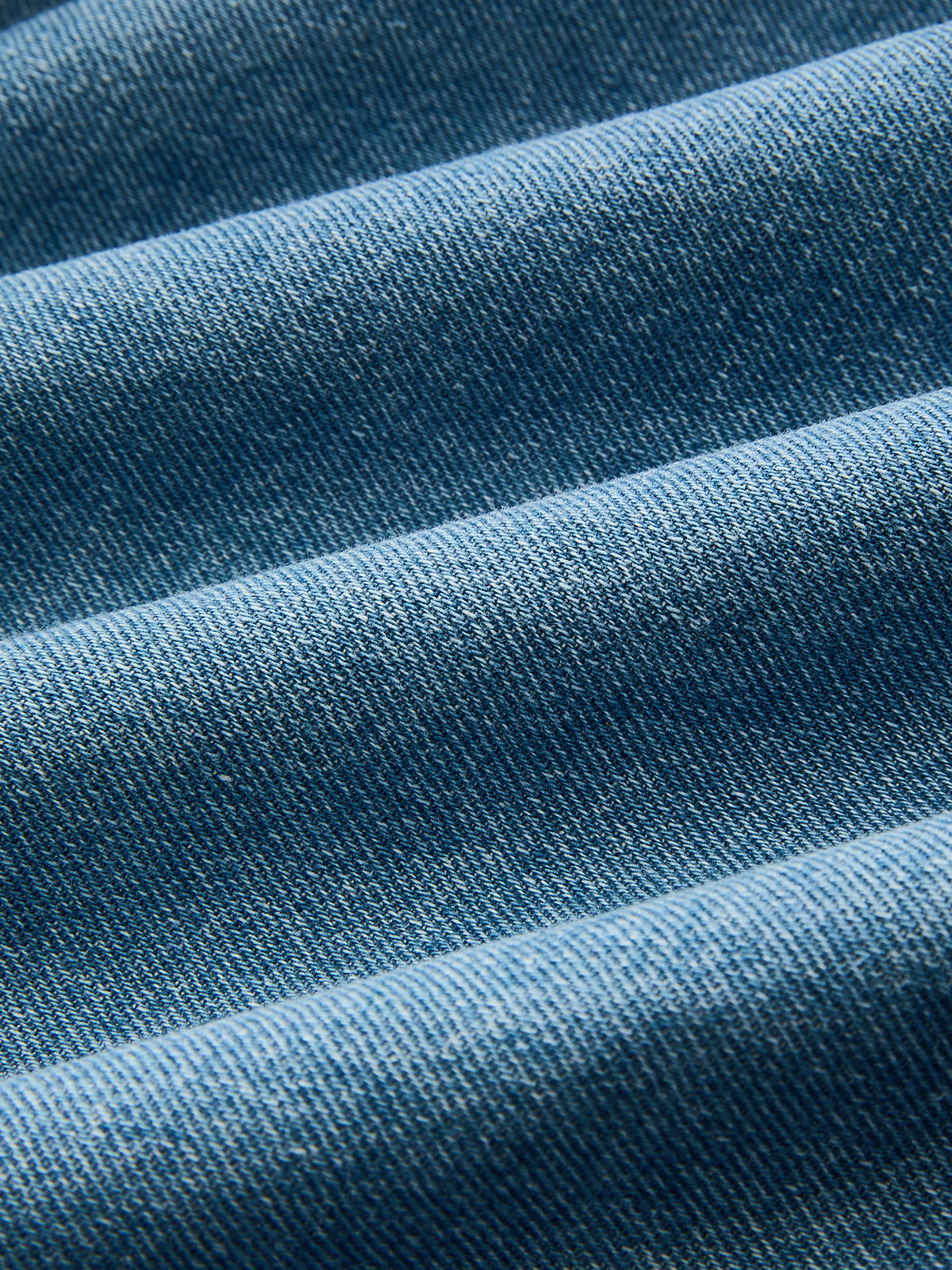 Ärmelloses rückenfreies Maxikleid aus Denim