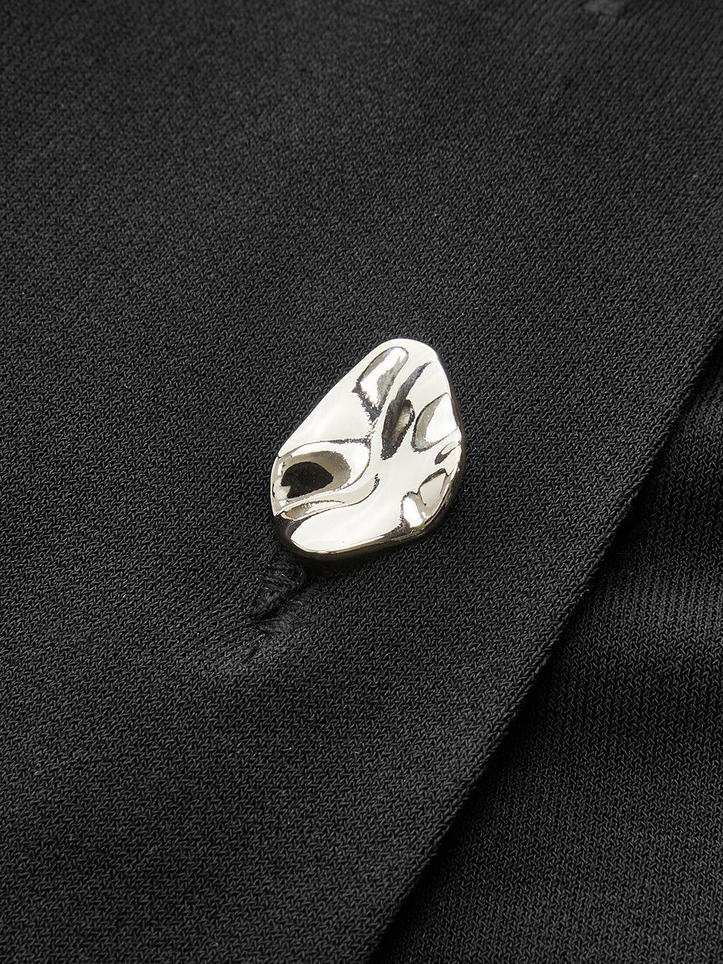 Chemisier ajusté boutonné à col bénitier